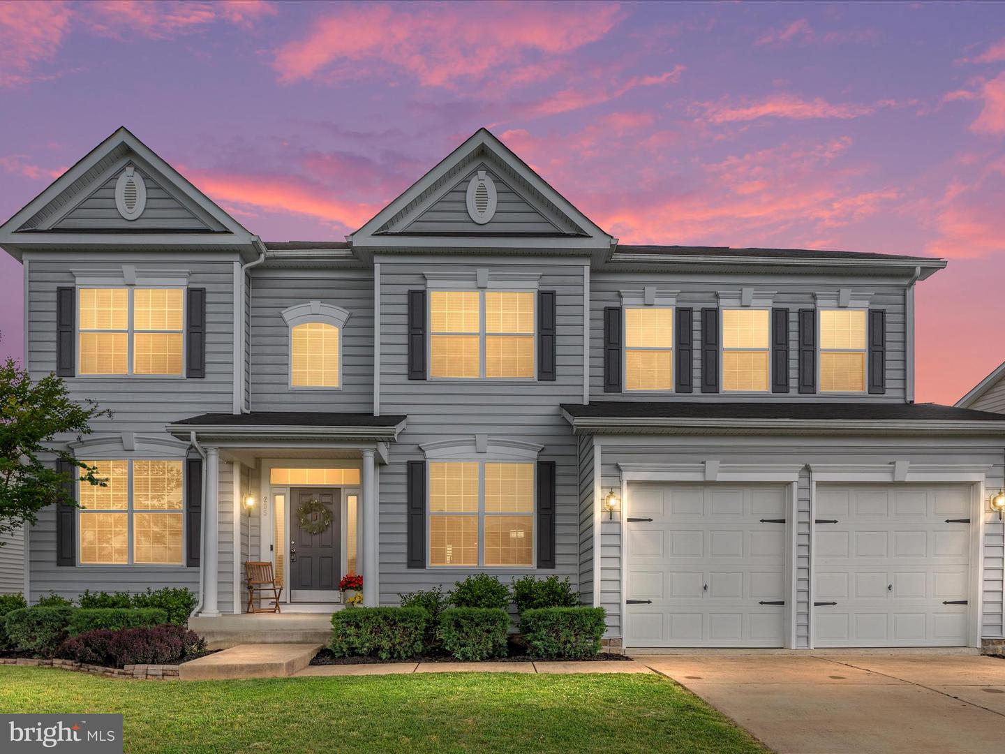 205 DARTMOOR DR, STEPHENS CITY, Virginia 22655, 5 Bedrooms Bedrooms, ,3 BathroomsBathrooms,Residential,For sale,205 DARTMOOR DR,VAFV2034270 MLS # VAFV2034270
