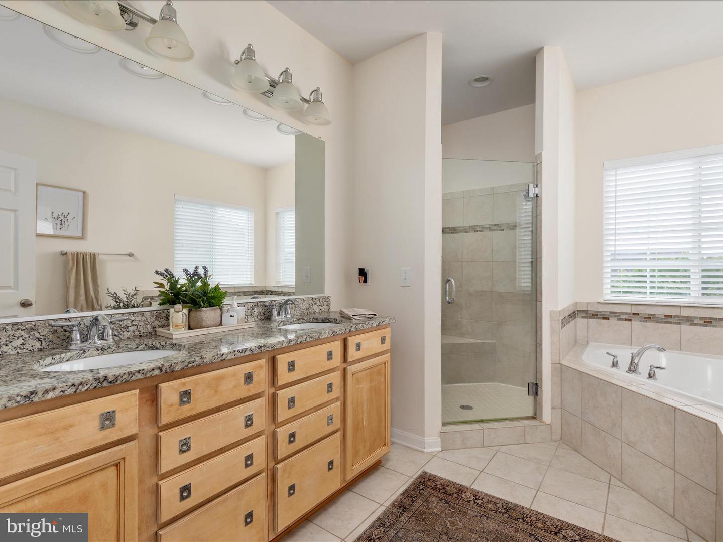 205 DARTMOOR DR, STEPHENS CITY, Virginia 22655, 5 Bedrooms Bedrooms, ,3 BathroomsBathrooms,Residential,For sale,205 DARTMOOR DR,VAFV2034270 MLS # VAFV2034270
