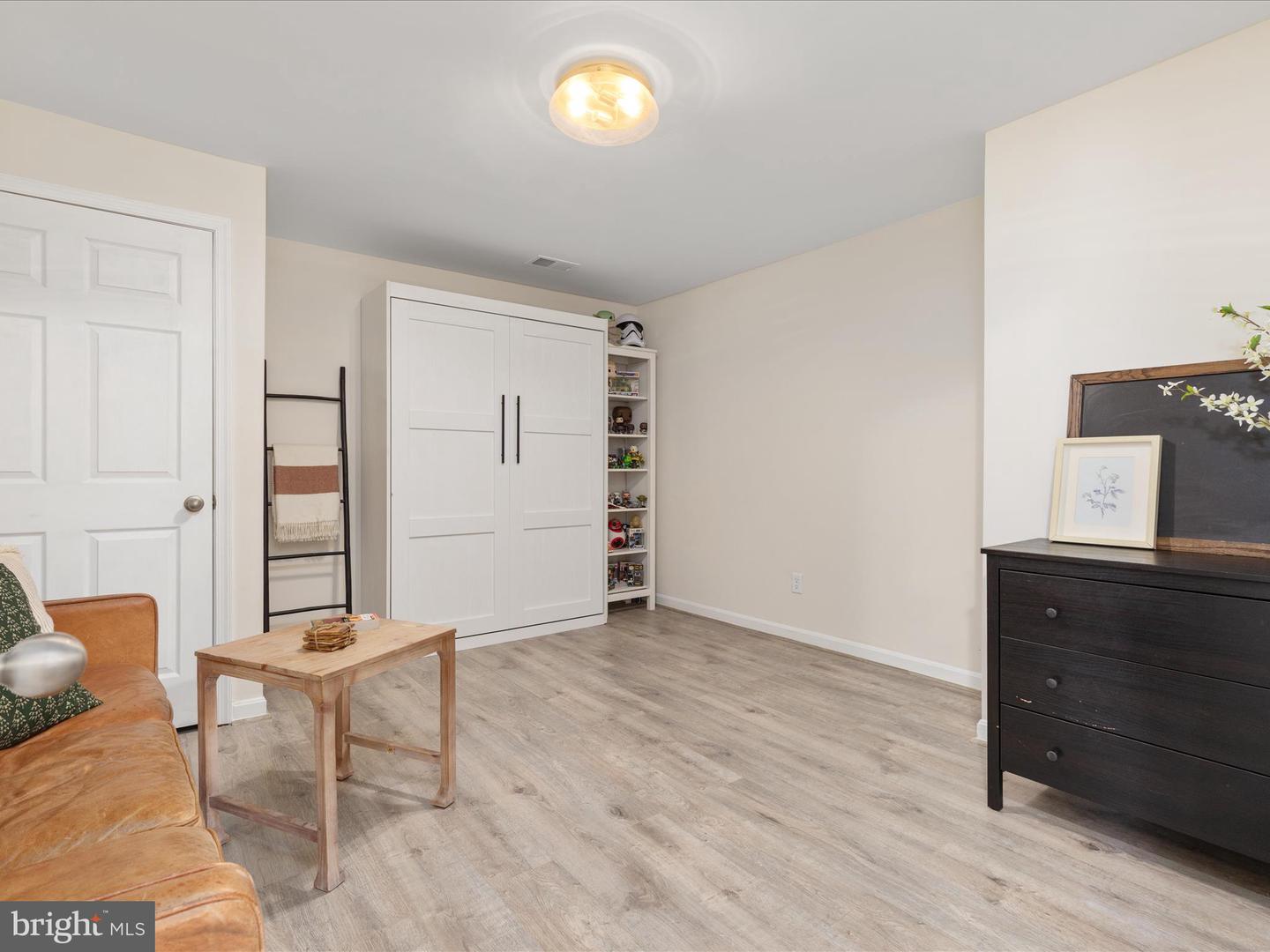 205 DARTMOOR DR, STEPHENS CITY, Virginia 22655, 5 Bedrooms Bedrooms, ,3 BathroomsBathrooms,Residential,For sale,205 DARTMOOR DR,VAFV2034270 MLS # VAFV2034270