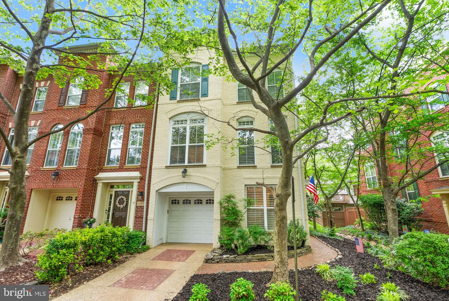 5263 COLONEL JOHNSON LN, ALEXANDRIA, Virginia 22304, 4 Bedrooms Bedrooms, ,3 BathroomsBathrooms,Residential,For sale,5263 COLONEL JOHNSON LN,VAAX2045498 MLS # VAAX2045498