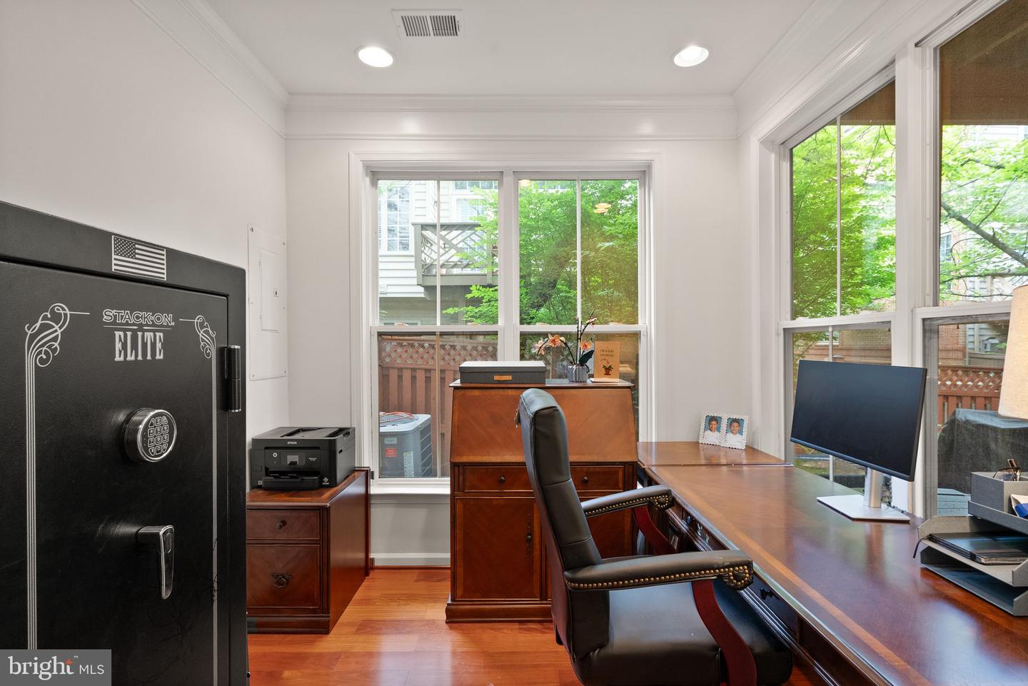 5263 COLONEL JOHNSON LN, ALEXANDRIA, Virginia 22304, 4 Bedrooms Bedrooms, ,3 BathroomsBathrooms,Residential,For sale,5263 COLONEL JOHNSON LN,VAAX2045498 MLS # VAAX2045498