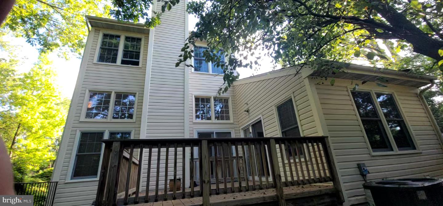 6501 LEGENDGATE PL, BURKE, Virginia 22015, 4 Bedrooms Bedrooms, ,3 BathroomsBathrooms,Residential,For sale,6501 LEGENDGATE PL,VAFX2241946 MLS # VAFX2241946