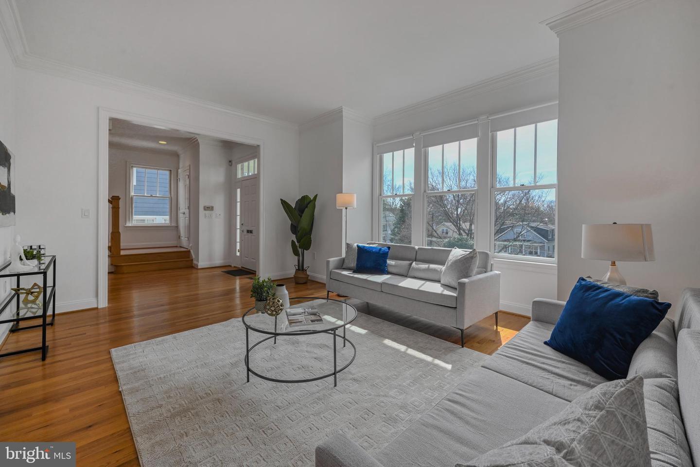 5127 CATHEDRAL AVE NW, WASHINGTON, District Of Columbia 20016, 7 Bedrooms Bedrooms, ,5 BathroomsBathrooms,Residential,For sale,5127 CATHEDRAL AVE NW,DCDC2201526 MLS # DCDC2201526