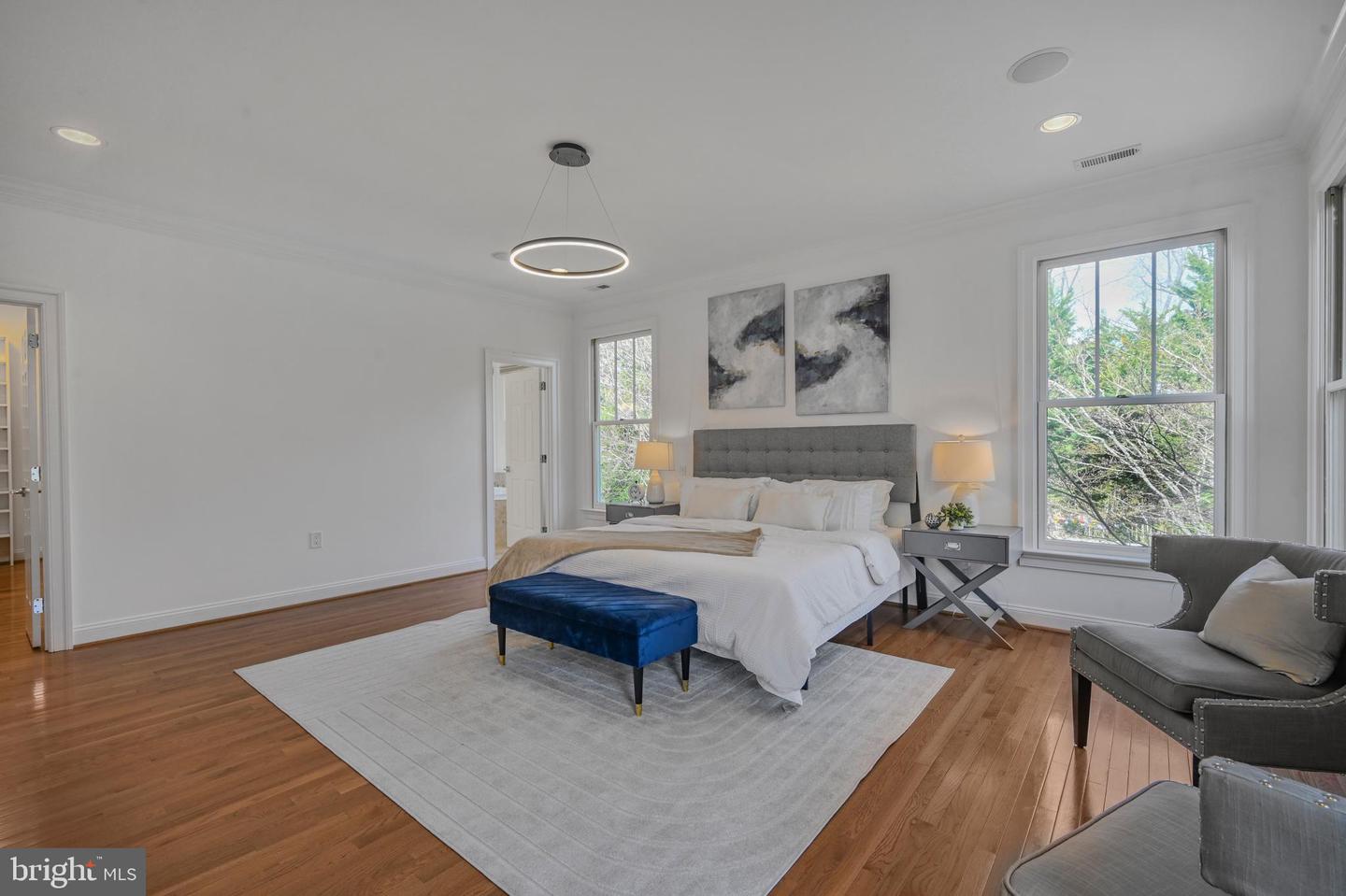 5127 CATHEDRAL AVE NW, WASHINGTON, District Of Columbia 20016, 7 Bedrooms Bedrooms, ,5 BathroomsBathrooms,Residential,For sale,5127 CATHEDRAL AVE NW,DCDC2201526 MLS # DCDC2201526