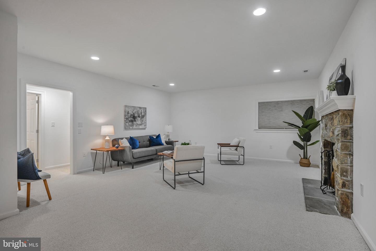 5127 CATHEDRAL AVE NW, WASHINGTON, District Of Columbia 20016, 7 Bedrooms Bedrooms, ,5 BathroomsBathrooms,Residential,For sale,5127 CATHEDRAL AVE NW,DCDC2201526 MLS # DCDC2201526