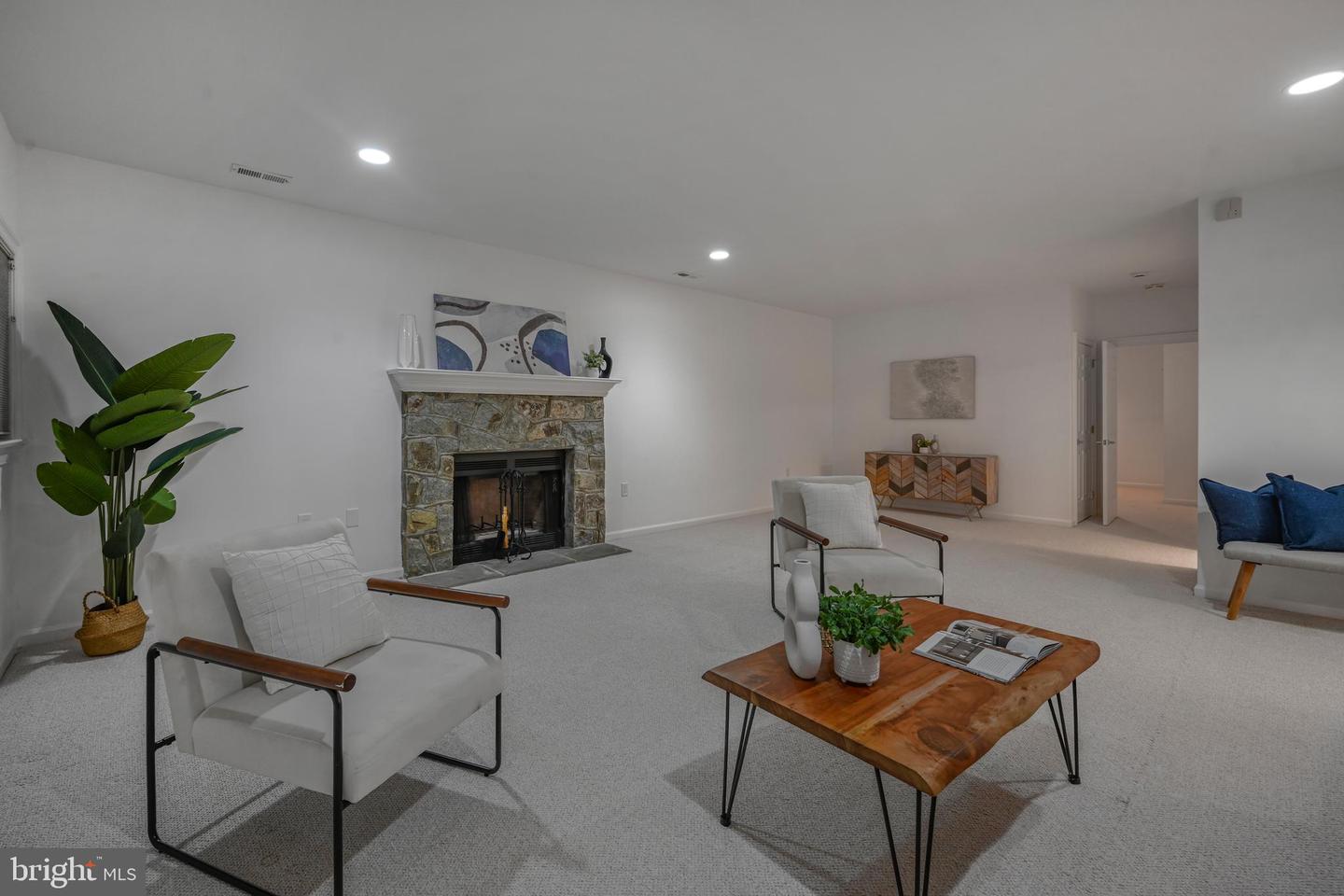 5127 CATHEDRAL AVE NW, WASHINGTON, District Of Columbia 20016, 7 Bedrooms Bedrooms, ,5 BathroomsBathrooms,Residential,For sale,5127 CATHEDRAL AVE NW,DCDC2201526 MLS # DCDC2201526
