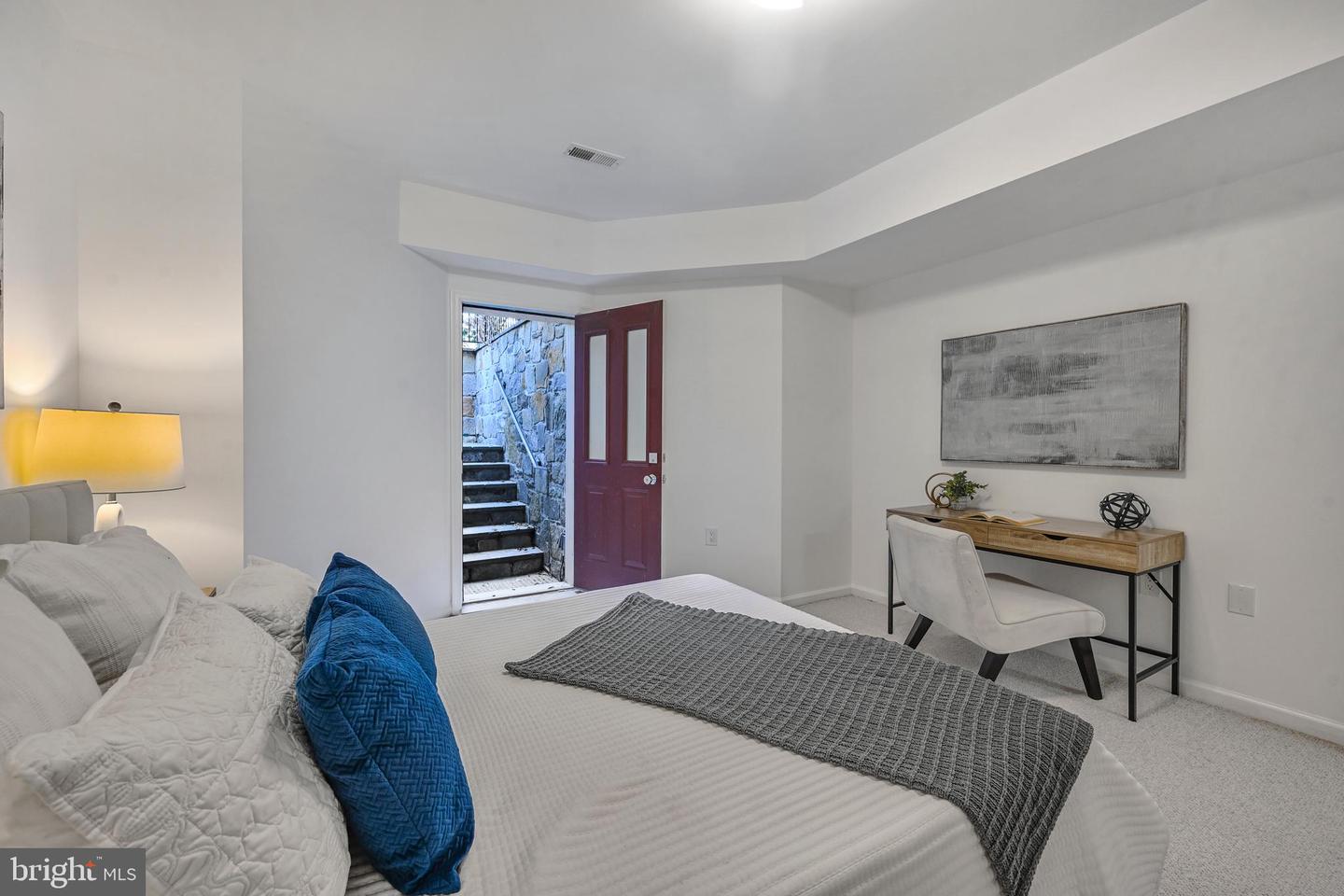 5127 CATHEDRAL AVE NW, WASHINGTON, District Of Columbia 20016, 7 Bedrooms Bedrooms, ,5 BathroomsBathrooms,Residential,For sale,5127 CATHEDRAL AVE NW,DCDC2201526 MLS # DCDC2201526