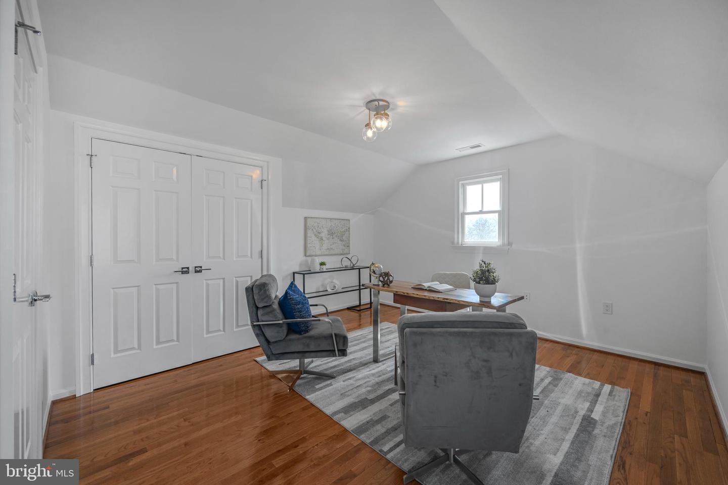 5127 CATHEDRAL AVE NW, WASHINGTON, District Of Columbia 20016, 7 Bedrooms Bedrooms, ,5 BathroomsBathrooms,Residential,For sale,5127 CATHEDRAL AVE NW,DCDC2201526 MLS # DCDC2201526