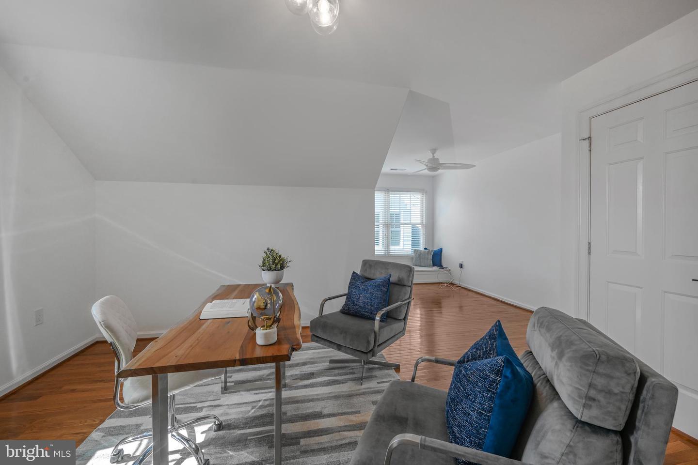 5127 CATHEDRAL AVE NW, WASHINGTON, District Of Columbia 20016, 7 Bedrooms Bedrooms, ,5 BathroomsBathrooms,Residential,For sale,5127 CATHEDRAL AVE NW,DCDC2201526 MLS # DCDC2201526