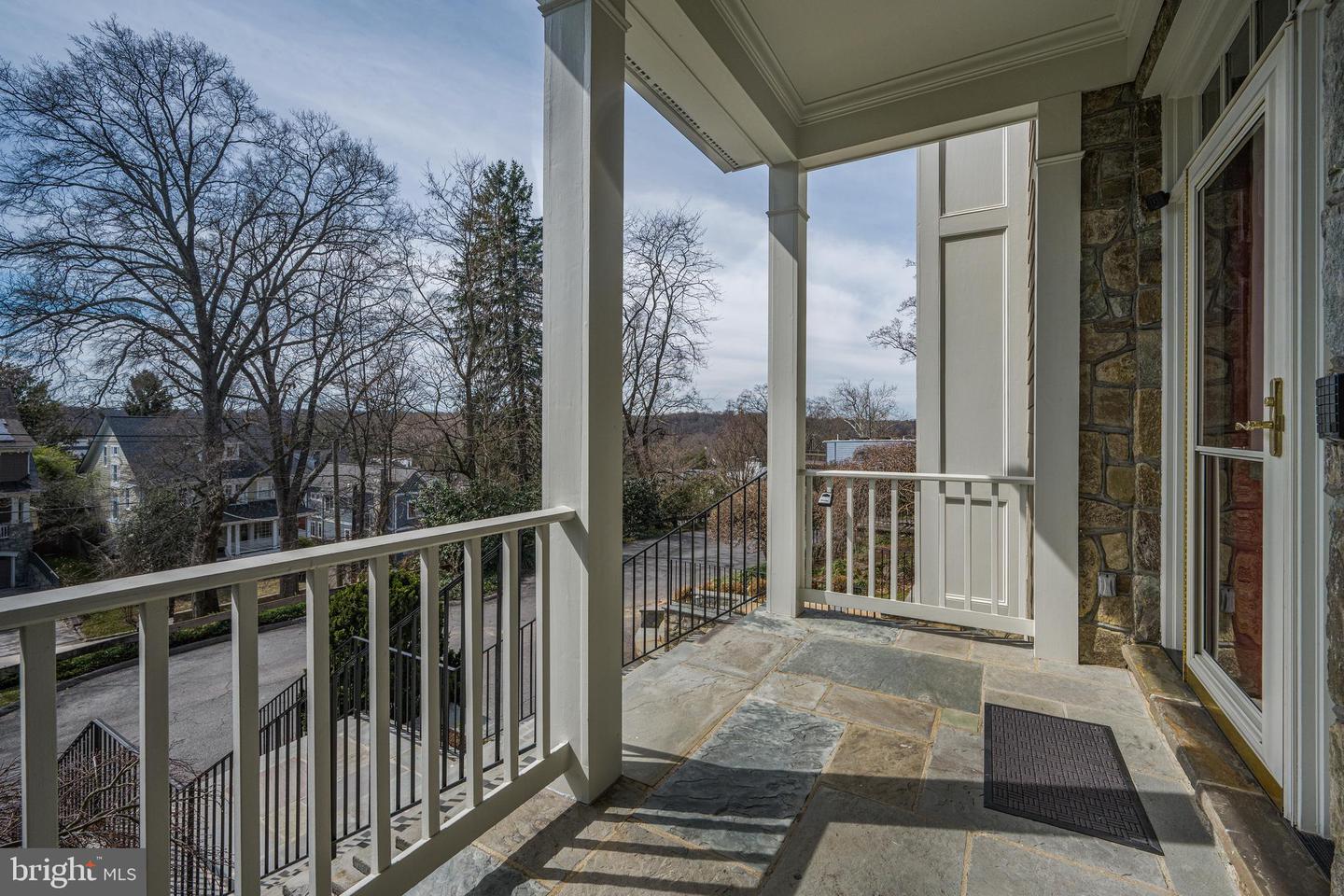 5127 CATHEDRAL AVE NW, WASHINGTON, District Of Columbia 20016, 7 Bedrooms Bedrooms, ,5 BathroomsBathrooms,Residential,For sale,5127 CATHEDRAL AVE NW,DCDC2201526 MLS # DCDC2201526