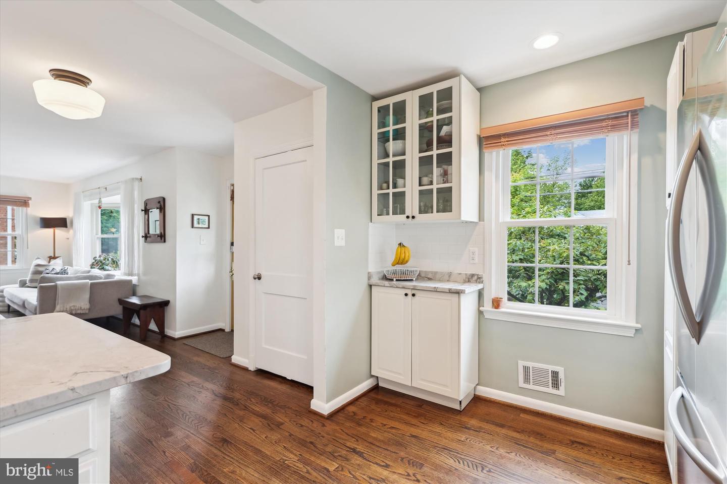 524 GREENWICH ST, FALLS CHURCH, Virginia 22046, 4 Bedrooms Bedrooms, ,2 BathroomsBathrooms,Residential,For sale,524 GREENWICH ST,VAFA2003010 MLS # VAFA2003010