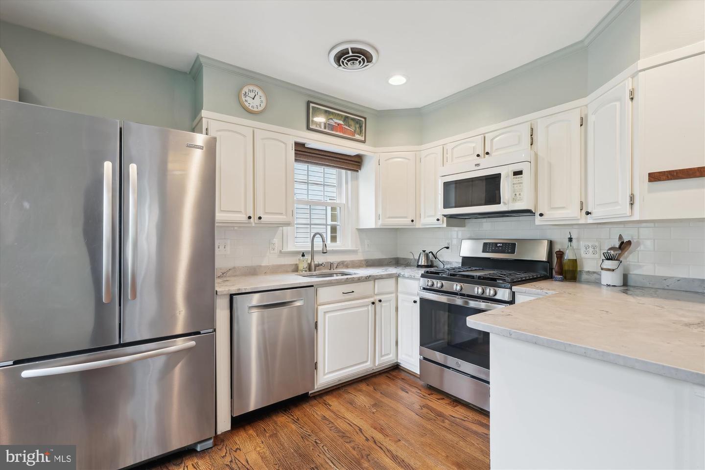 524 GREENWICH ST, FALLS CHURCH, Virginia 22046, 4 Bedrooms Bedrooms, ,2 BathroomsBathrooms,Residential,For sale,524 GREENWICH ST,VAFA2003010 MLS # VAFA2003010