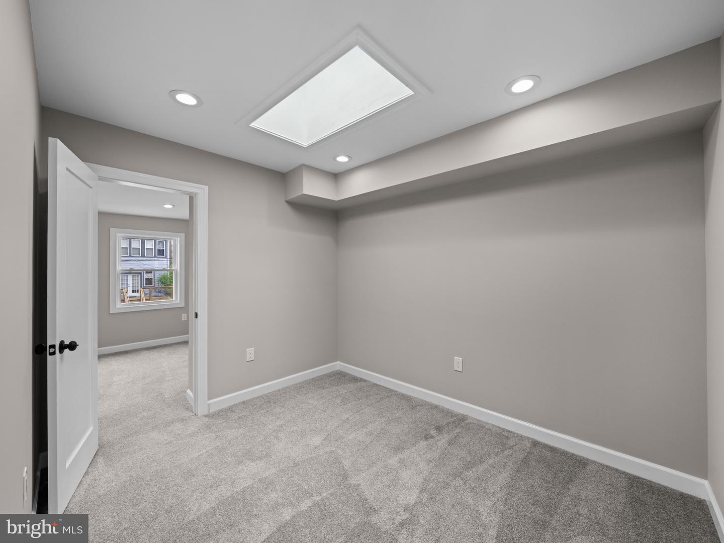 519 23RD PL NE, WASHINGTON, District Of Columbia 20002, 3 Bedrooms Bedrooms, ,2 BathroomsBathrooms,Residential,For sale,519 23RD PL NE,DCDC2201574 MLS # DCDC2201574