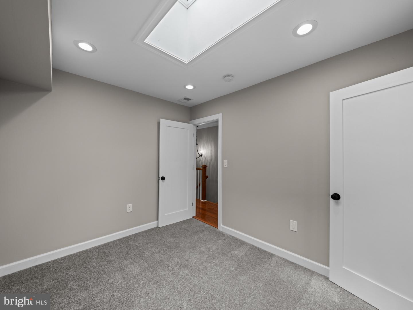 519 23RD PL NE, WASHINGTON, District Of Columbia 20002, 3 Bedrooms Bedrooms, ,2 BathroomsBathrooms,Residential,For sale,519 23RD PL NE,DCDC2201574 MLS # DCDC2201574