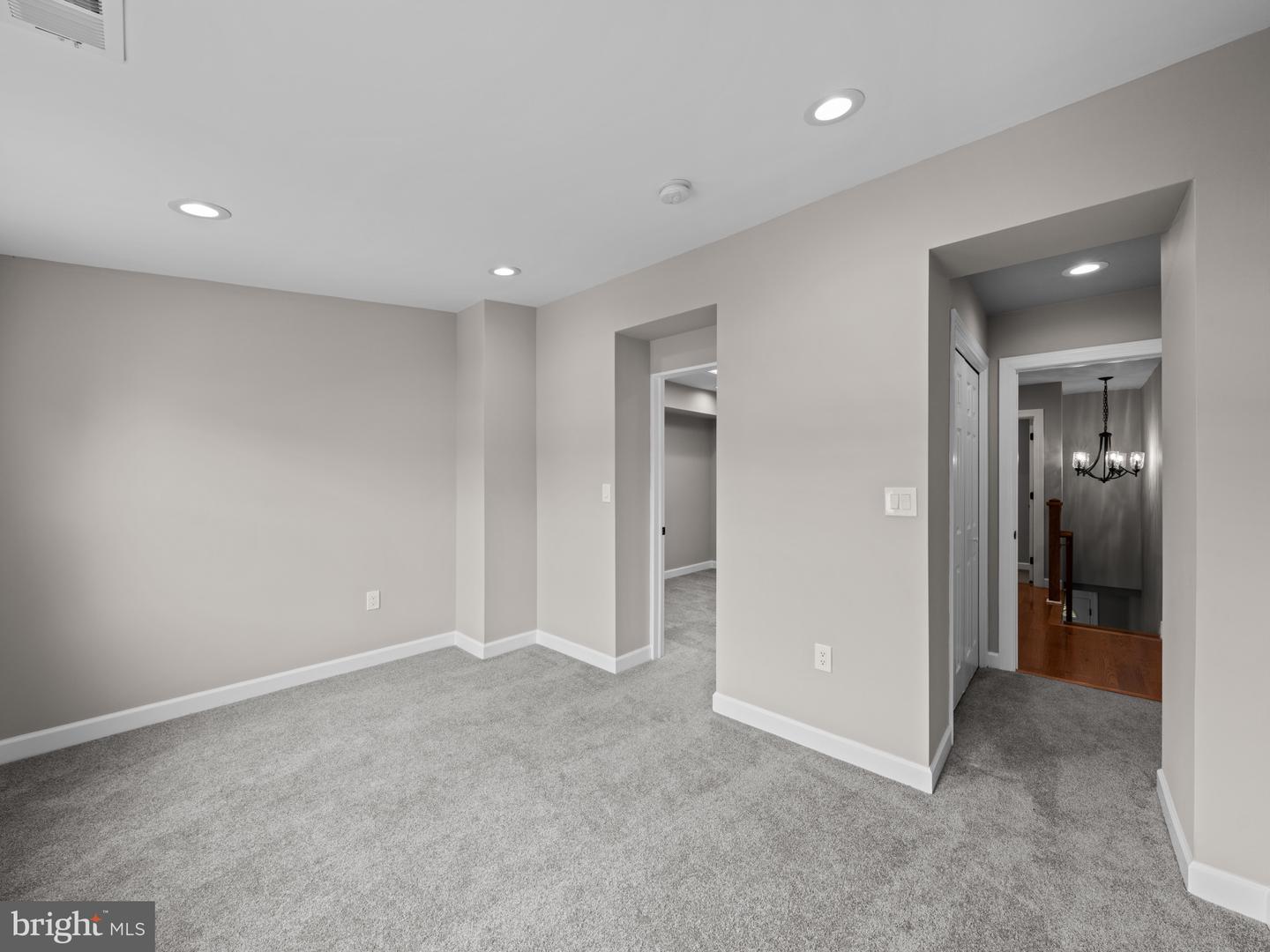 519 23RD PL NE, WASHINGTON, District Of Columbia 20002, 3 Bedrooms Bedrooms, ,2 BathroomsBathrooms,Residential,For sale,519 23RD PL NE,DCDC2201574 MLS # DCDC2201574