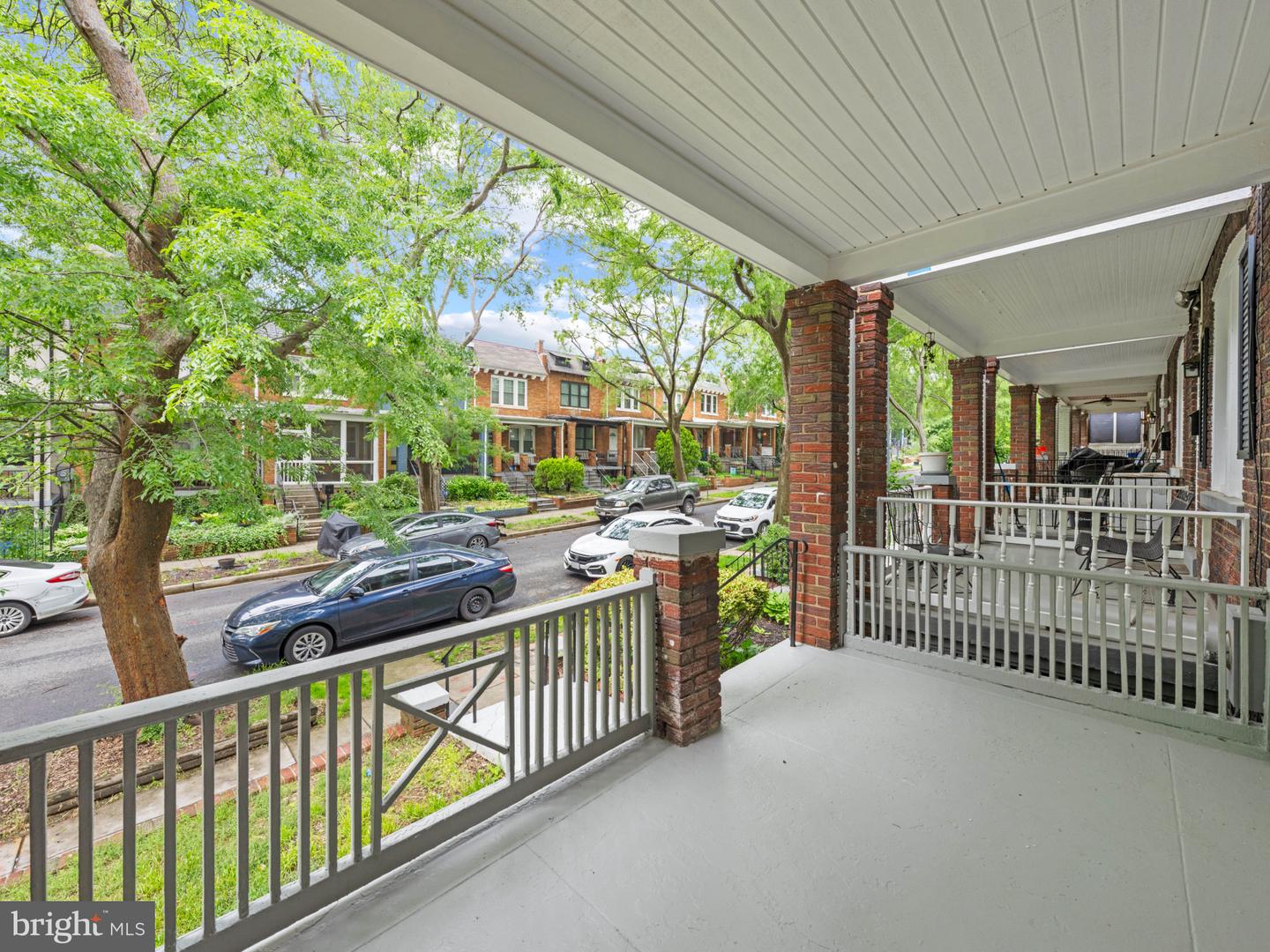 519 23RD PL NE, WASHINGTON, District Of Columbia 20002, 3 Bedrooms Bedrooms, ,2 BathroomsBathrooms,Residential,For sale,519 23RD PL NE,DCDC2201574 MLS # DCDC2201574