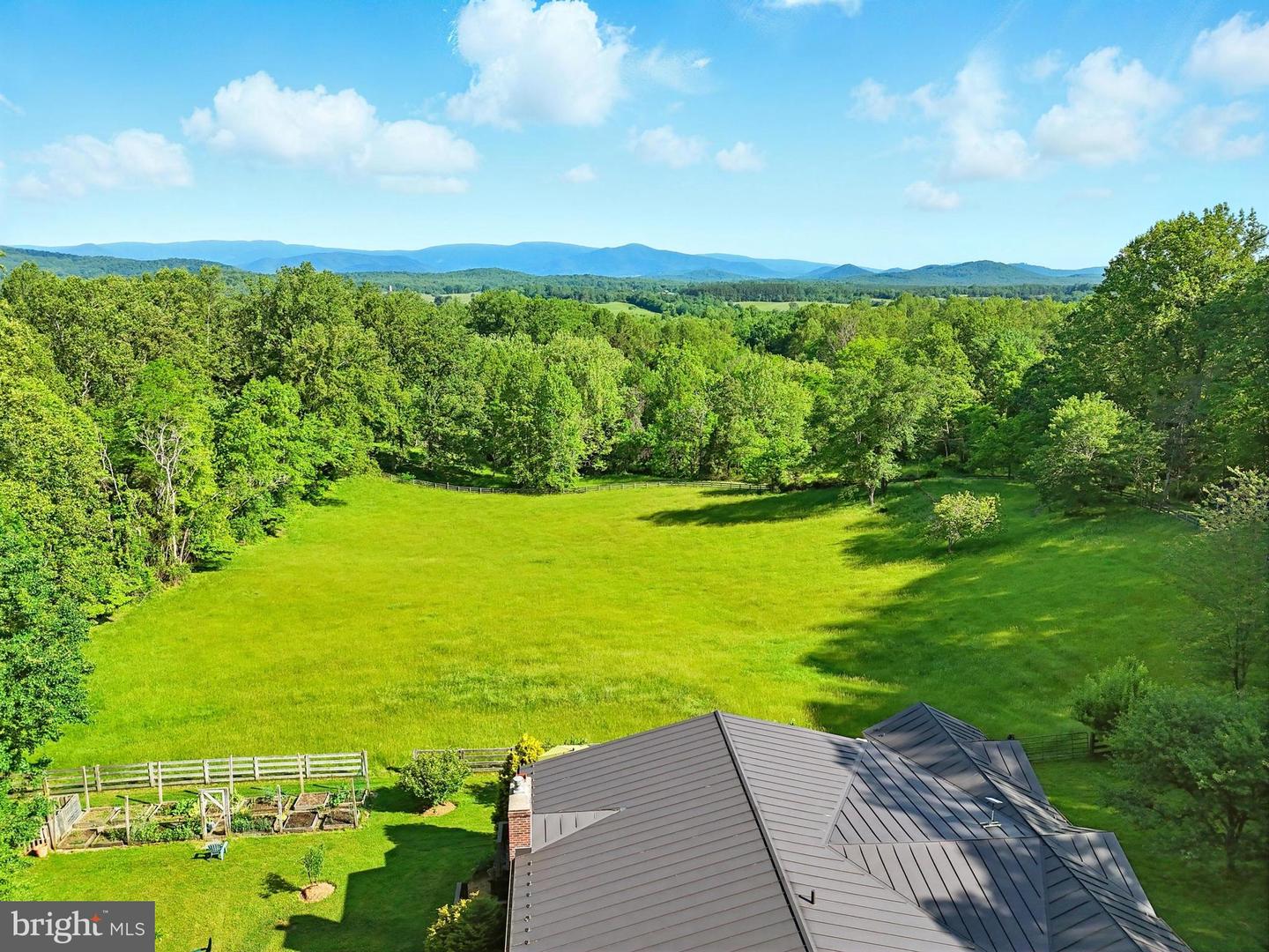 103 CASTLETON FORD RD, CASTLETON, Virginia 22716, 3 Bedrooms Bedrooms, ,2 BathroomsBathrooms,Residential,For sale,103 CASTLETON FORD RD,VARP2002092 MLS # VARP2002092