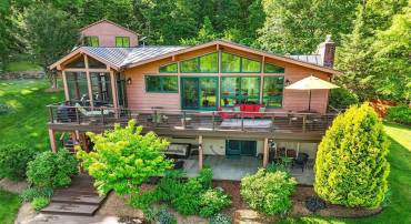 103 CASTLETON FORD RD, CASTLETON, Virginia 22716, 3 Bedrooms Bedrooms, ,2 BathroomsBathrooms,Residential,For sale,103 CASTLETON FORD RD,VARP2002092 MLS # VARP2002092