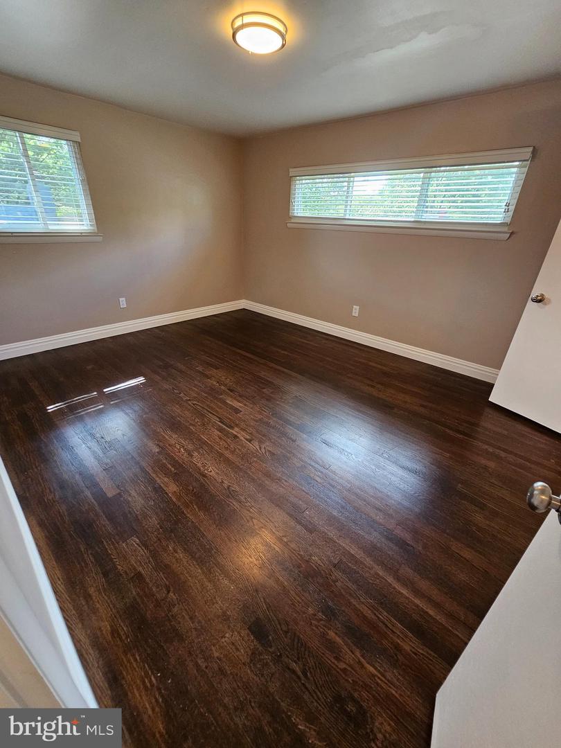 1107 N PEGRAM ST, ALEXANDRIA, Virginia 22304, 3 Bedrooms Bedrooms, ,2 BathroomsBathrooms,Residential,For sale,1107 N PEGRAM ST,VAAX2045518 MLS # VAAX2045518