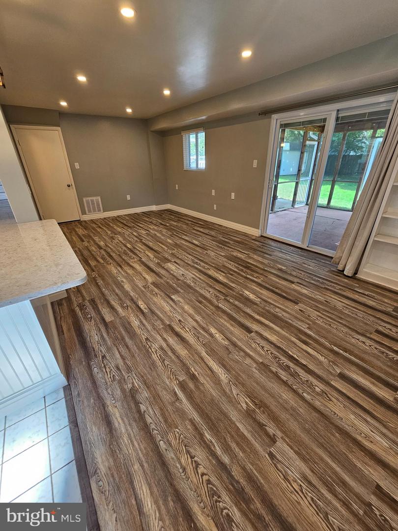 1107 N PEGRAM ST, ALEXANDRIA, Virginia 22304, 3 Bedrooms Bedrooms, ,2 BathroomsBathrooms,Residential,For sale,1107 N PEGRAM ST,VAAX2045518 MLS # VAAX2045518