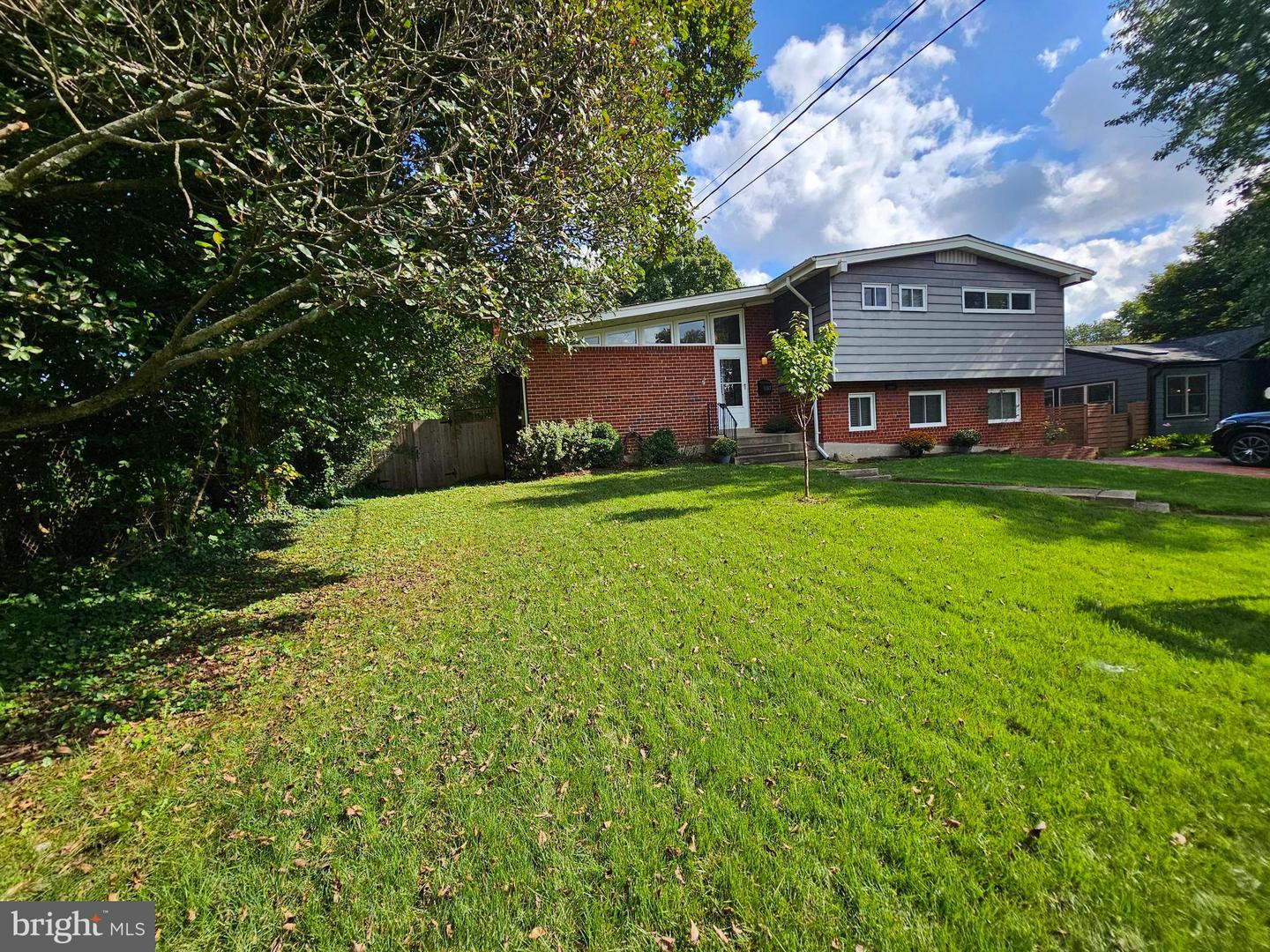 1107 N PEGRAM ST, ALEXANDRIA, Virginia 22304, 3 Bedrooms Bedrooms, ,2 BathroomsBathrooms,Residential,For sale,1107 N PEGRAM ST,VAAX2045518 MLS # VAAX2045518