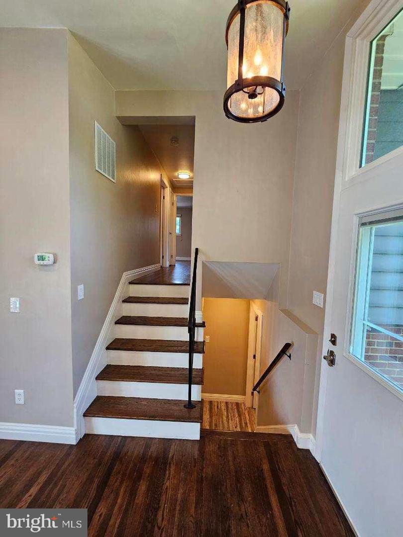 1107 N PEGRAM ST, ALEXANDRIA, Virginia 22304, 3 Bedrooms Bedrooms, ,2 BathroomsBathrooms,Residential,For sale,1107 N PEGRAM ST,VAAX2045518 MLS # VAAX2045518