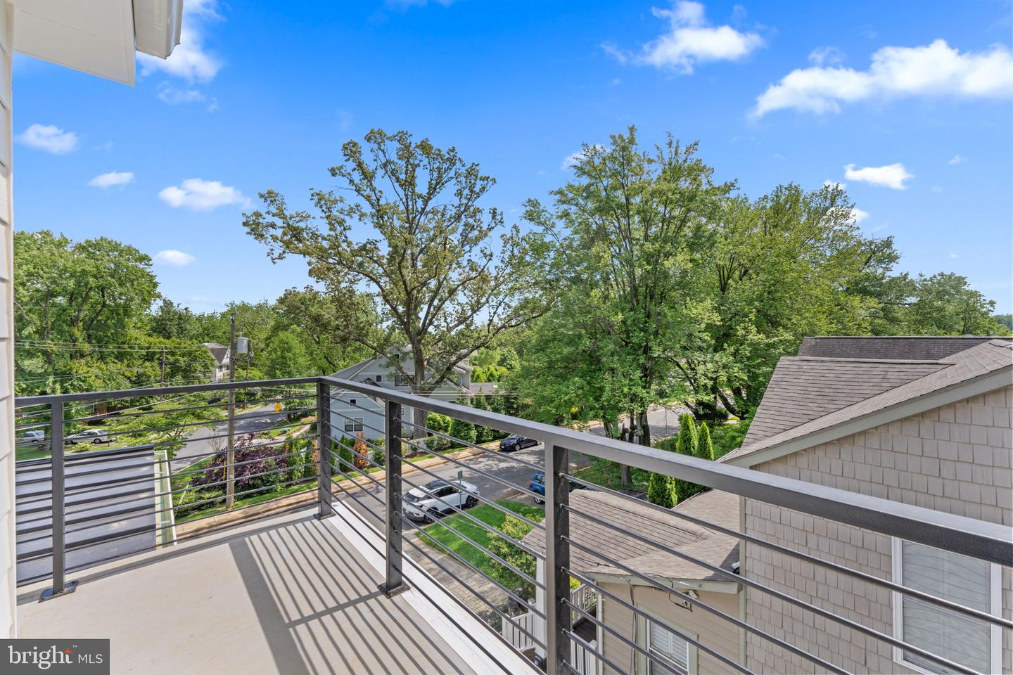 6940 SPRUCE ST, FALLS CHURCH, Virginia 22046, 5 Bedrooms Bedrooms, ,5 BathroomsBathrooms,Residential,For sale,6940 SPRUCE ST,VAFX2242032 MLS # VAFX2242032