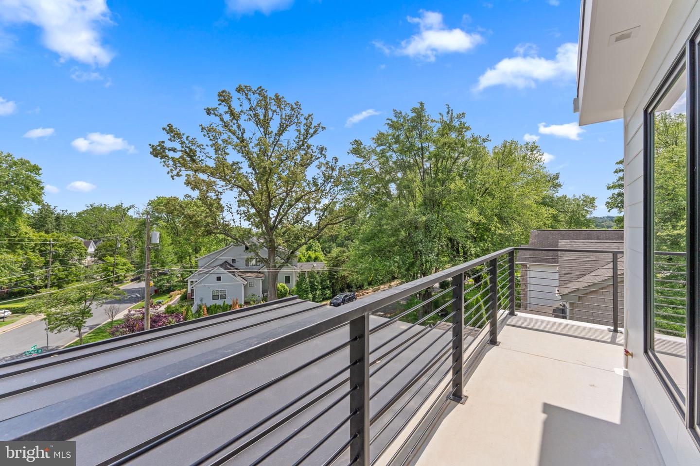 6940 SPRUCE ST, FALLS CHURCH, Virginia 22046, 5 Bedrooms Bedrooms, ,5 BathroomsBathrooms,Residential,For sale,6940 SPRUCE ST,VAFX2242032 MLS # VAFX2242032