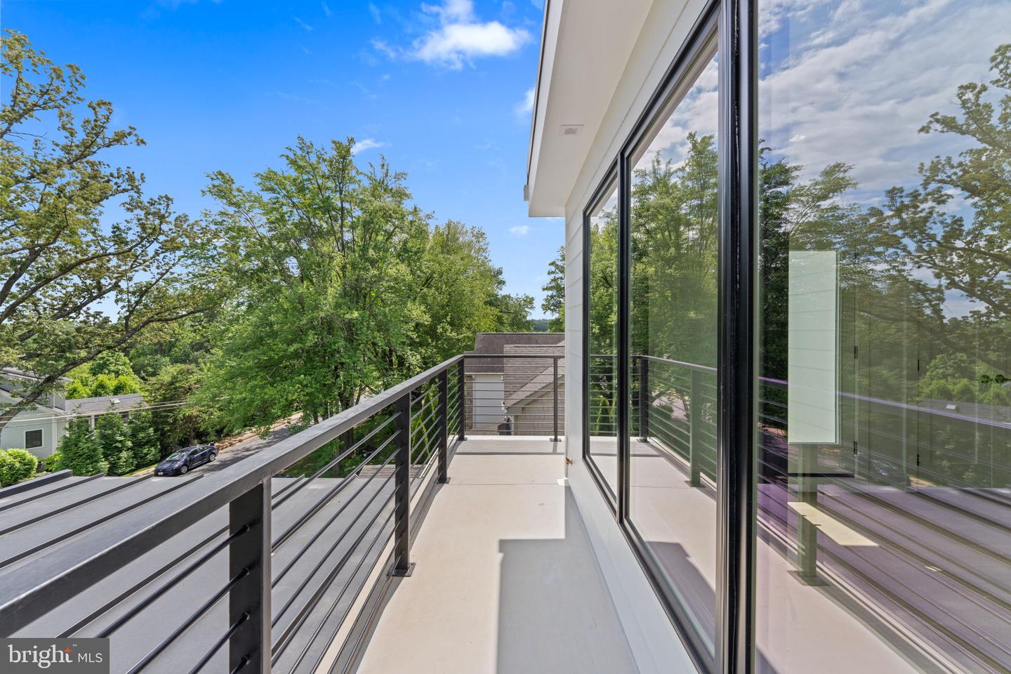 6940 SPRUCE ST, FALLS CHURCH, Virginia 22046, 5 Bedrooms Bedrooms, ,5 BathroomsBathrooms,Residential,For sale,6940 SPRUCE ST,VAFX2242032 MLS # VAFX2242032