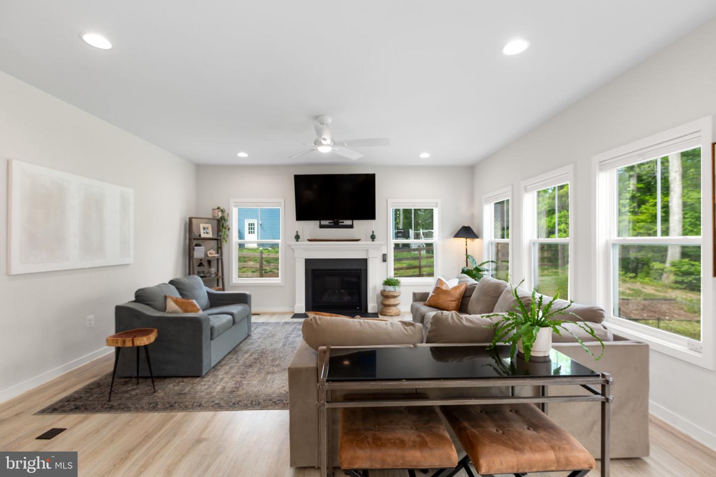 85 HOPEWELL DR, FREDERICKSBURG, Virginia 22406, 6 Bedrooms Bedrooms, ,3 BathroomsBathrooms,Residential,For sale,85 HOPEWELL DR,VAST2039022 MLS # VAST2039022
