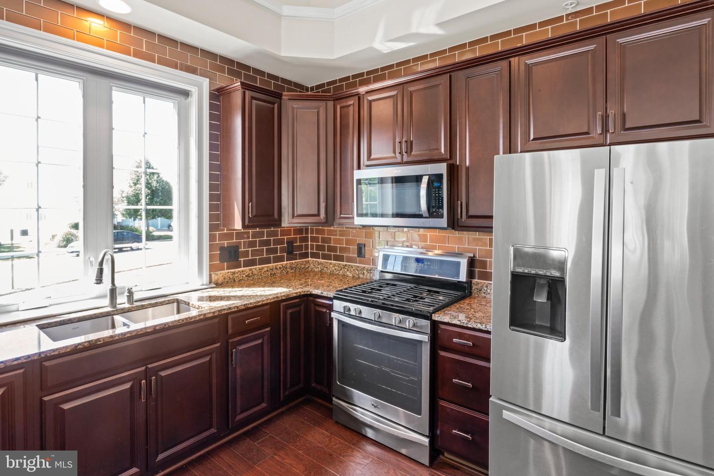 21 WHALEBACK LN, FREDERICKSBURG, Virginia 22406, 3 Bedrooms Bedrooms, ,3 BathroomsBathrooms,Residential,For sale,21 WHALEBACK LN,VAST2039028 MLS # VAST2039028