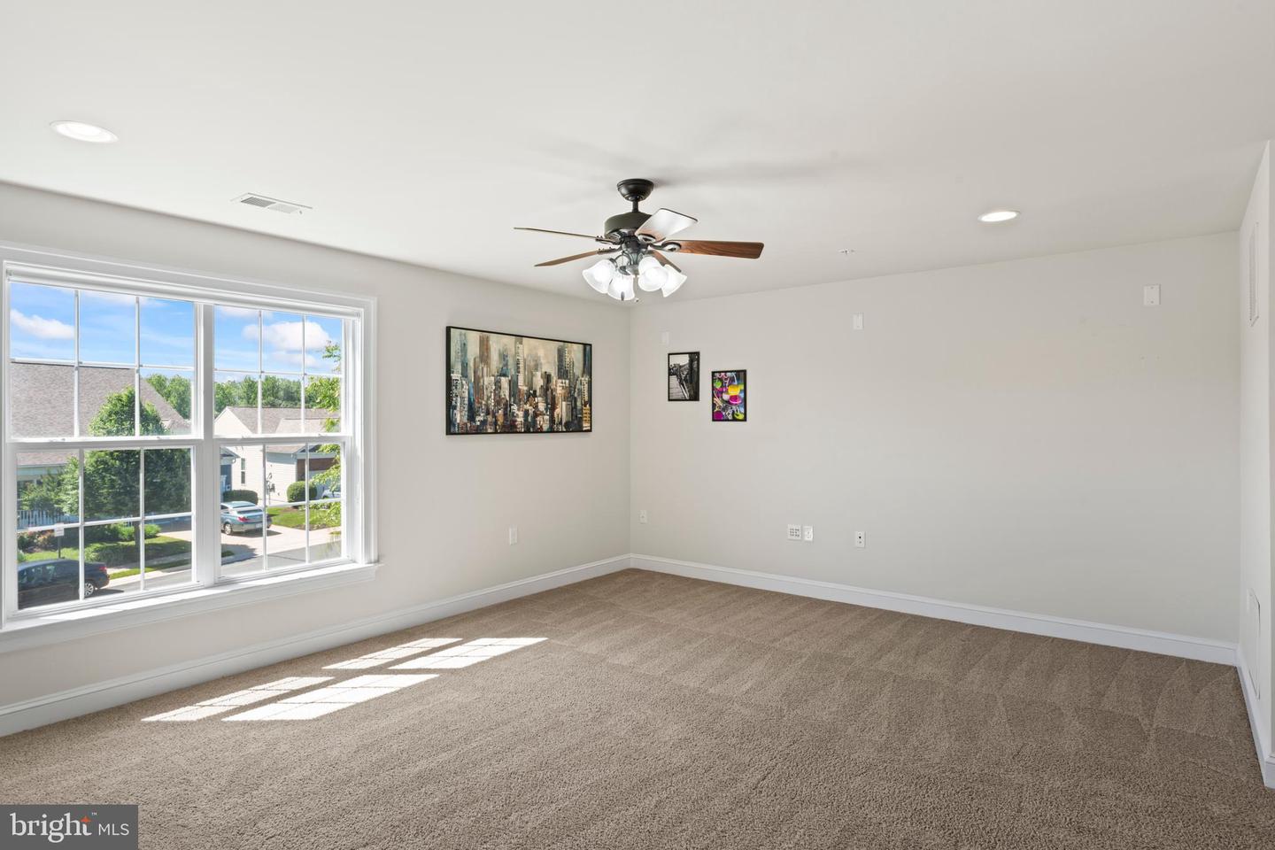 21 WHALEBACK LN, FREDERICKSBURG, Virginia 22406, 3 Bedrooms Bedrooms, ,3 BathroomsBathrooms,Residential,For sale,21 WHALEBACK LN,VAST2039028 MLS # VAST2039028