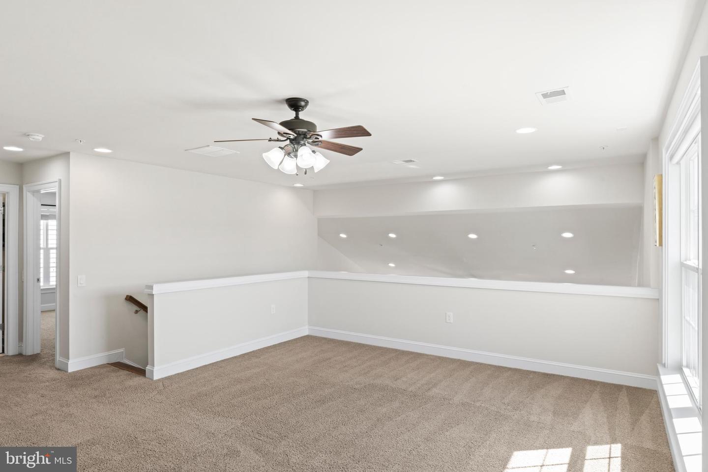 21 WHALEBACK LN, FREDERICKSBURG, Virginia 22406, 3 Bedrooms Bedrooms, ,3 BathroomsBathrooms,Residential,For sale,21 WHALEBACK LN,VAST2039028 MLS # VAST2039028