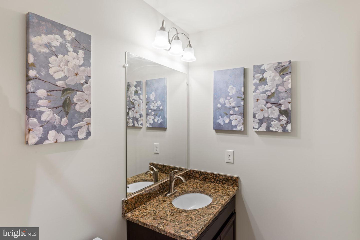 21 WHALEBACK LN, FREDERICKSBURG, Virginia 22406, 3 Bedrooms Bedrooms, ,3 BathroomsBathrooms,Residential,For sale,21 WHALEBACK LN,VAST2039028 MLS # VAST2039028
