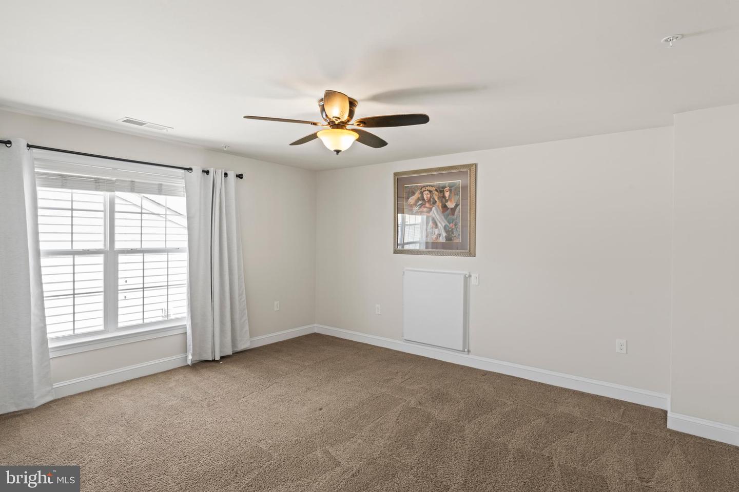 21 WHALEBACK LN, FREDERICKSBURG, Virginia 22406, 3 Bedrooms Bedrooms, ,3 BathroomsBathrooms,Residential,For sale,21 WHALEBACK LN,VAST2039028 MLS # VAST2039028