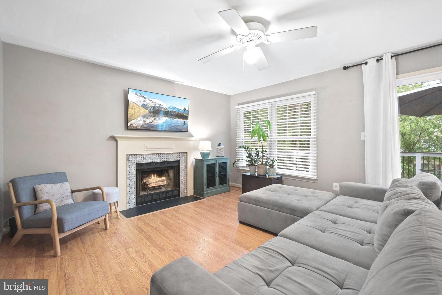 4397 TAFT CT, WOODBRIDGE, Virginia 22193, 5 Bedrooms Bedrooms, ,3 BathroomsBathrooms,Residential,For sale,4397 TAFT CT,VAPW2095150 MLS # VAPW2095150