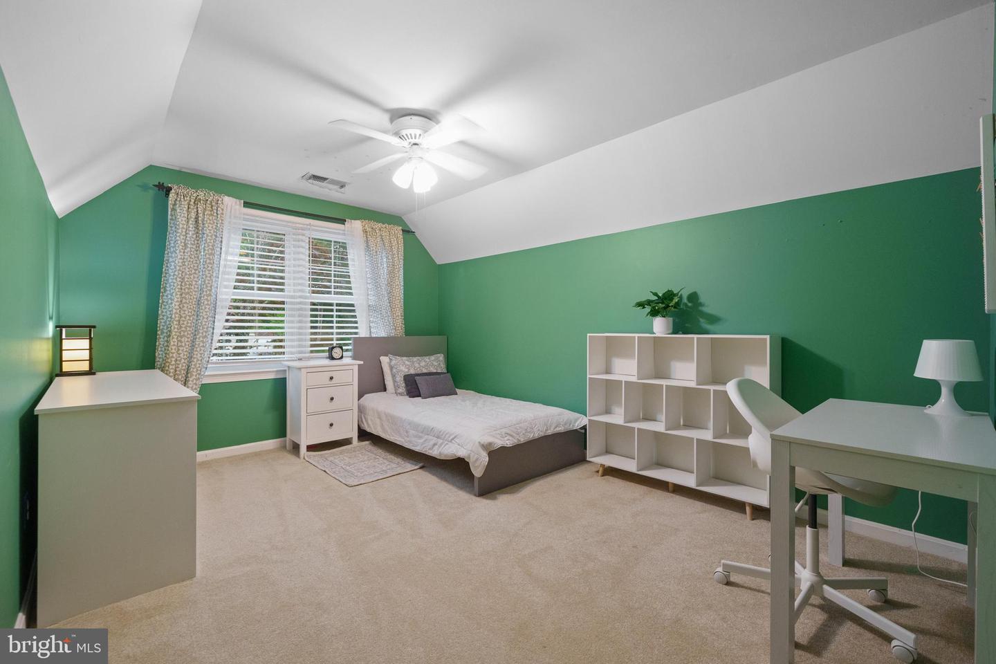 4397 TAFT CT, WOODBRIDGE, Virginia 22193, 5 Bedrooms Bedrooms, ,3 BathroomsBathrooms,Residential,For sale,4397 TAFT CT,VAPW2095150 MLS # VAPW2095150