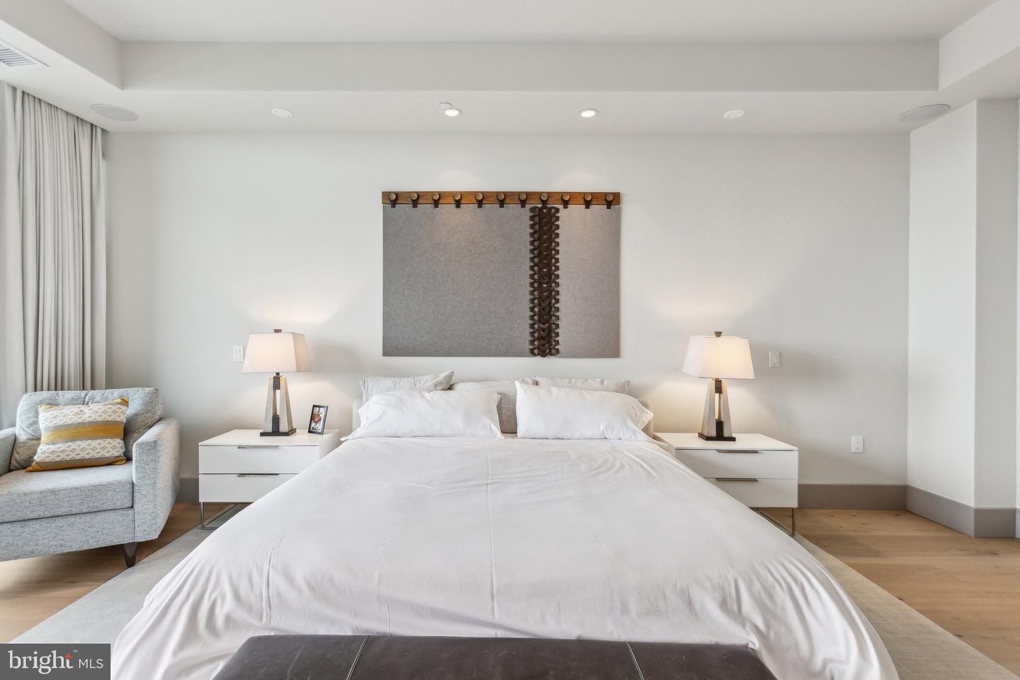 1881 N NASH ST #2309, ARLINGTON, Virginia 22209, 3 Bedrooms Bedrooms, 12 Rooms Rooms,3 BathroomsBathrooms,Residential,For sale,1881 N NASH ST #2309,VAAR2057932 MLS # VAAR2057932