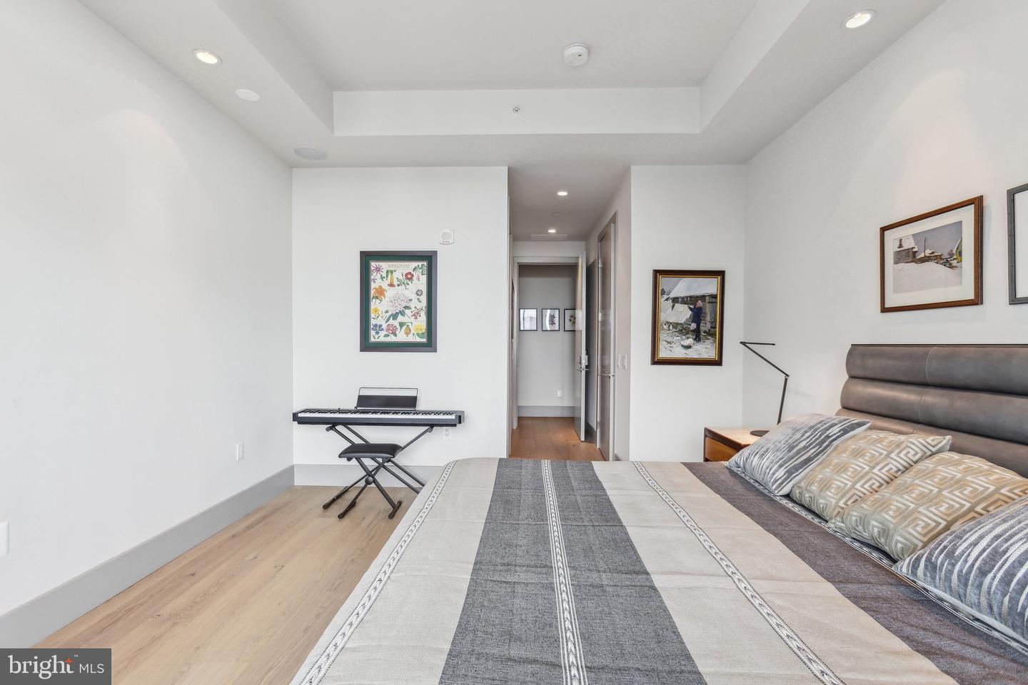 1881 N NASH ST #2309, ARLINGTON, Virginia 22209, 3 Bedrooms Bedrooms, 12 Rooms Rooms,3 BathroomsBathrooms,Residential,For sale,1881 N NASH ST #2309,VAAR2057932 MLS # VAAR2057932