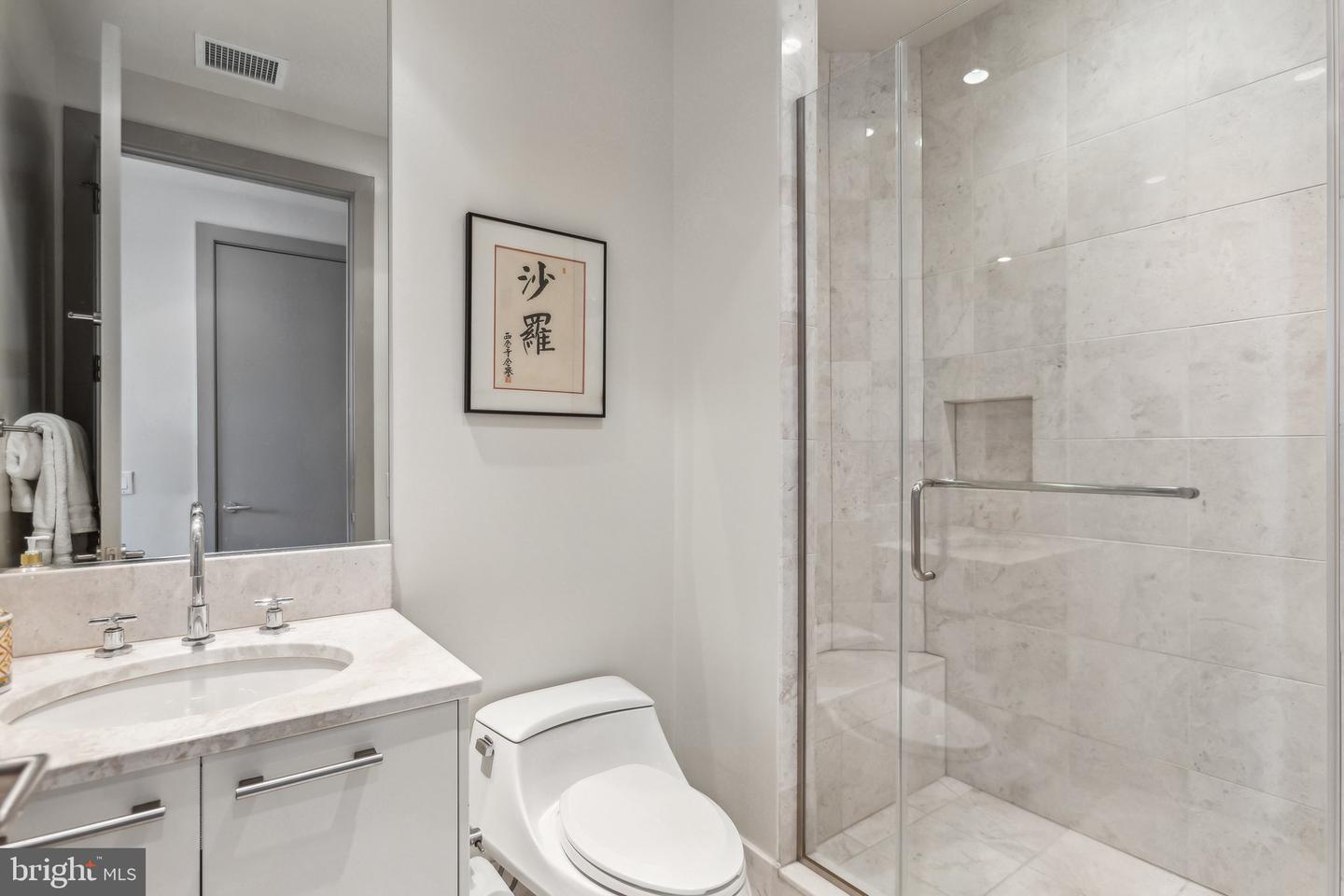 1881 N NASH ST #2309, ARLINGTON, Virginia 22209, 3 Bedrooms Bedrooms, 12 Rooms Rooms,3 BathroomsBathrooms,Residential,For sale,1881 N NASH ST #2309,VAAR2057932 MLS # VAAR2057932