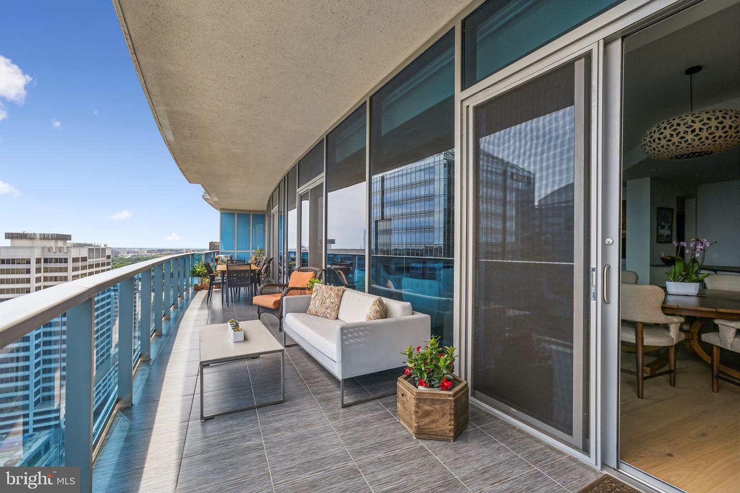 1881 N NASH ST #2309, ARLINGTON, Virginia 22209, 3 Bedrooms Bedrooms, 12 Rooms Rooms,3 BathroomsBathrooms,Residential,For sale,1881 N NASH ST #2309,VAAR2057932 MLS # VAAR2057932