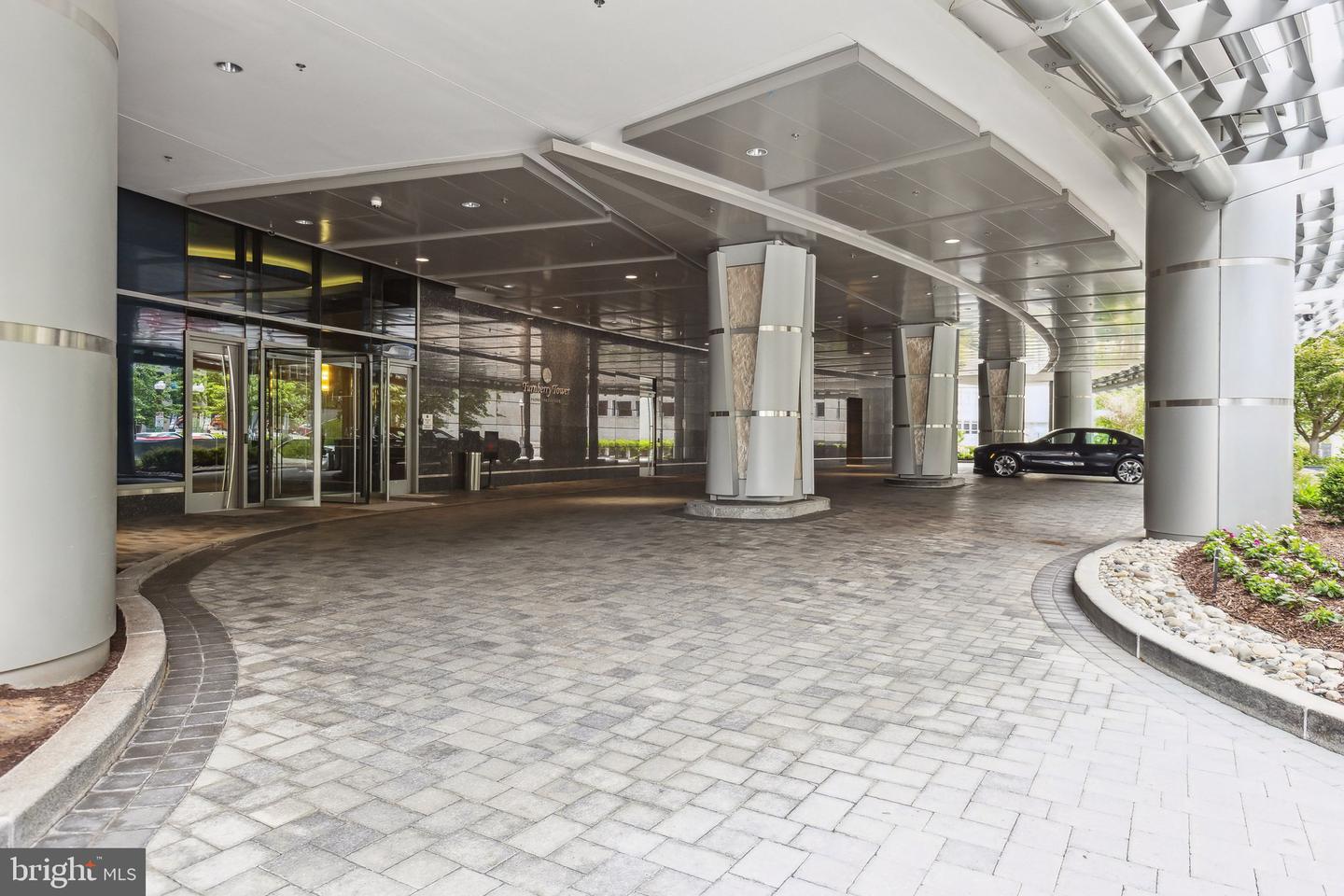 1881 N NASH ST #2309, ARLINGTON, Virginia 22209, 3 Bedrooms Bedrooms, 12 Rooms Rooms,3 BathroomsBathrooms,Residential,For sale,1881 N NASH ST #2309,VAAR2057932 MLS # VAAR2057932
