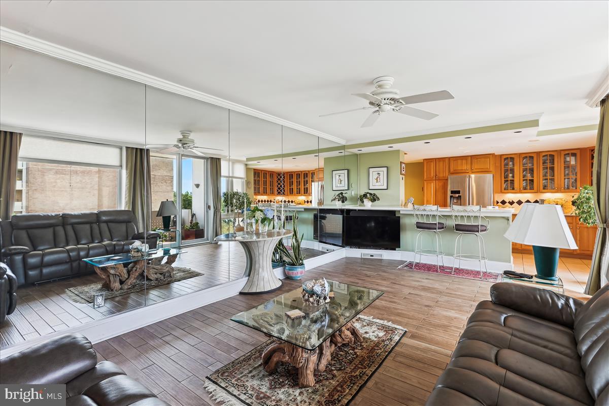 430 M ST SW #N-609, WASHINGTON, District Of Columbia 20024, 2 Bedrooms Bedrooms, ,3 BathroomsBathrooms,Residential,For sale,430 M ST SW #N-609,DCDC2201702 MLS # DCDC2201702