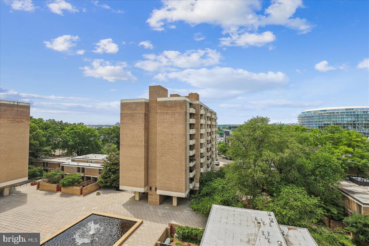 430 M ST SW #N-609, WASHINGTON, District Of Columbia 20024, 2 Bedrooms Bedrooms, ,3 BathroomsBathrooms,Residential,For sale,430 M ST SW #N-609,DCDC2201702 MLS # DCDC2201702