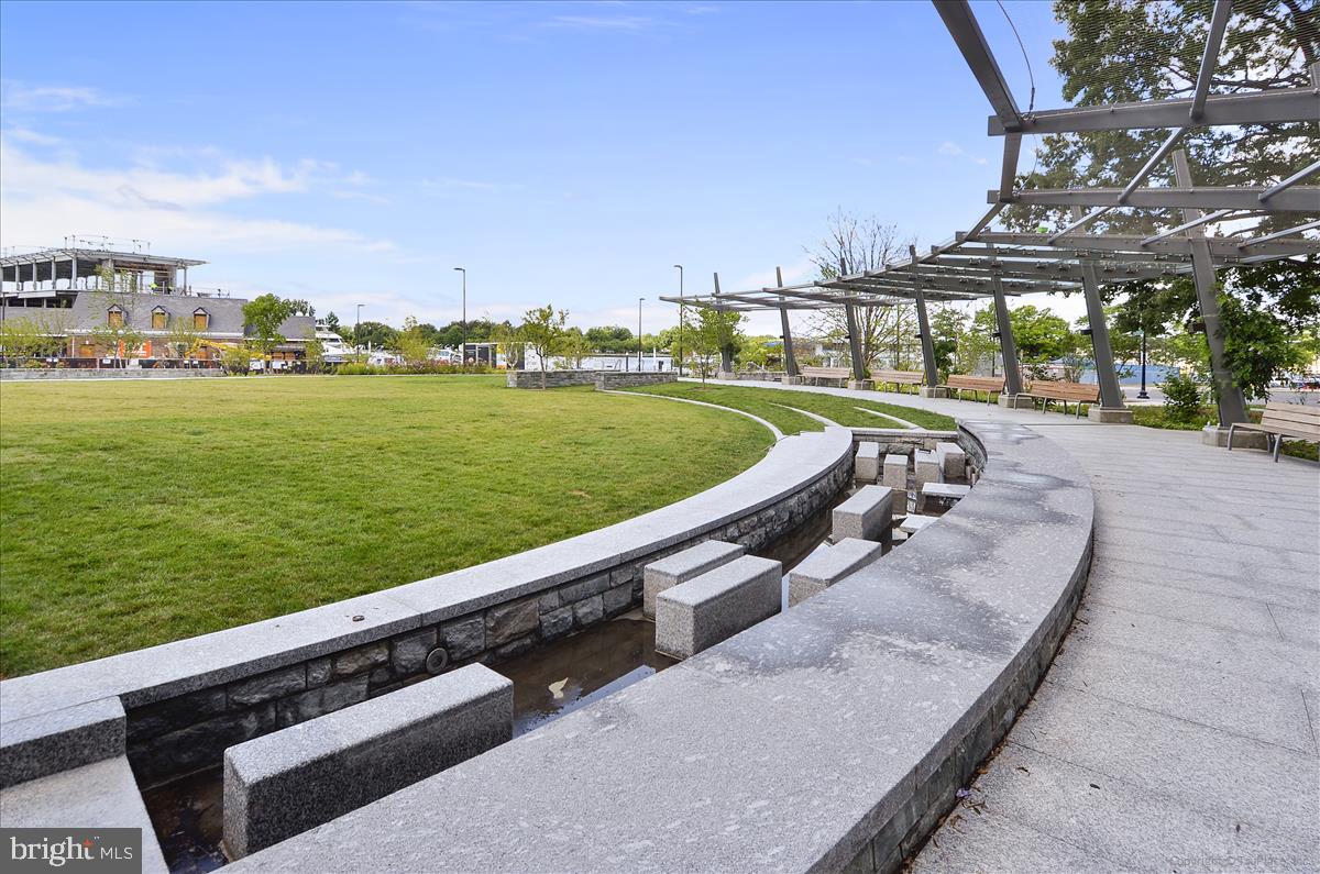 430 M ST SW #N-609, WASHINGTON, District Of Columbia 20024, 2 Bedrooms Bedrooms, ,3 BathroomsBathrooms,Residential,For sale,430 M ST SW #N-609,DCDC2201702 MLS # DCDC2201702