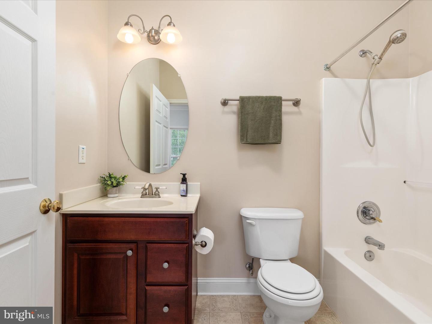 2411 WINDWOOD DR, WINCHESTER, Virginia 22601, 4 Bedrooms Bedrooms, ,3 BathroomsBathrooms,Residential,For sale,2411 WINDWOOD DR,VAWI2007724 MLS # VAWI2007724