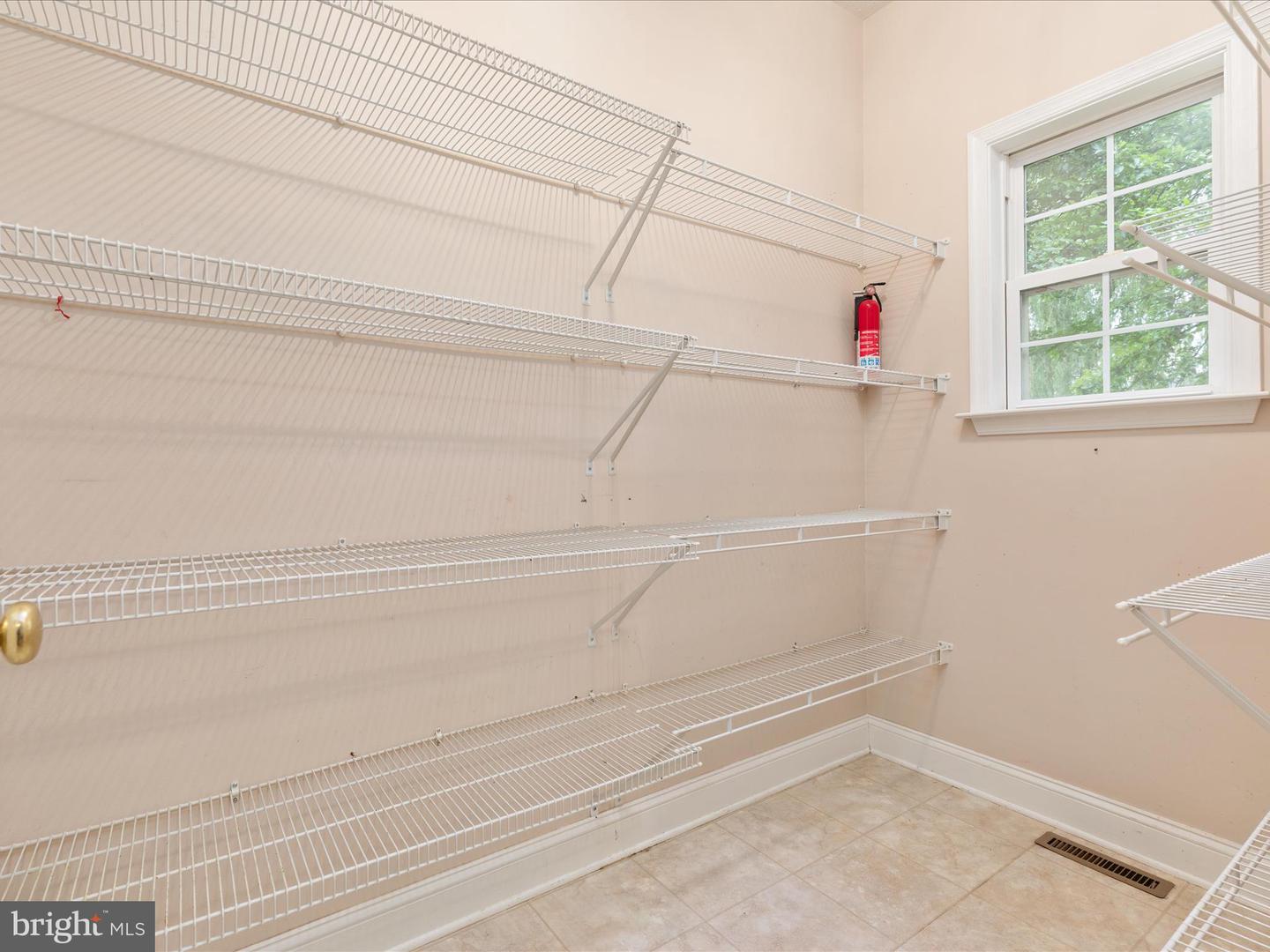 2411 WINDWOOD DR, WINCHESTER, Virginia 22601, 4 Bedrooms Bedrooms, ,3 BathroomsBathrooms,Residential,For sale,2411 WINDWOOD DR,VAWI2007724 MLS # VAWI2007724