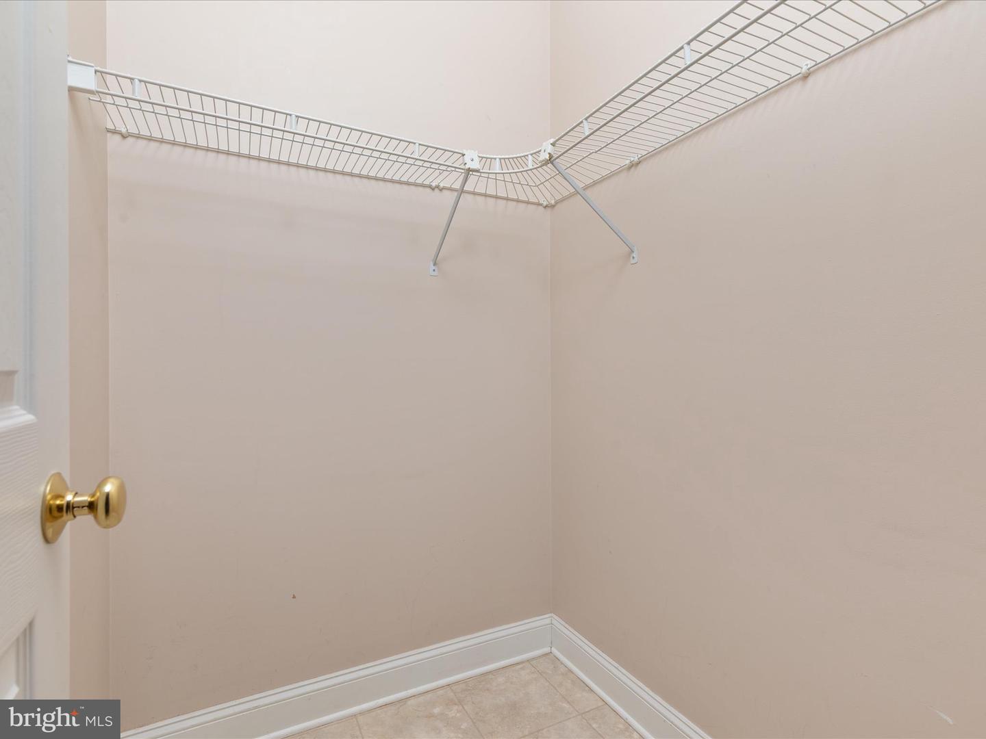 2411 WINDWOOD DR, WINCHESTER, Virginia 22601, 4 Bedrooms Bedrooms, ,3 BathroomsBathrooms,Residential,For sale,2411 WINDWOOD DR,VAWI2007724 MLS # VAWI2007724