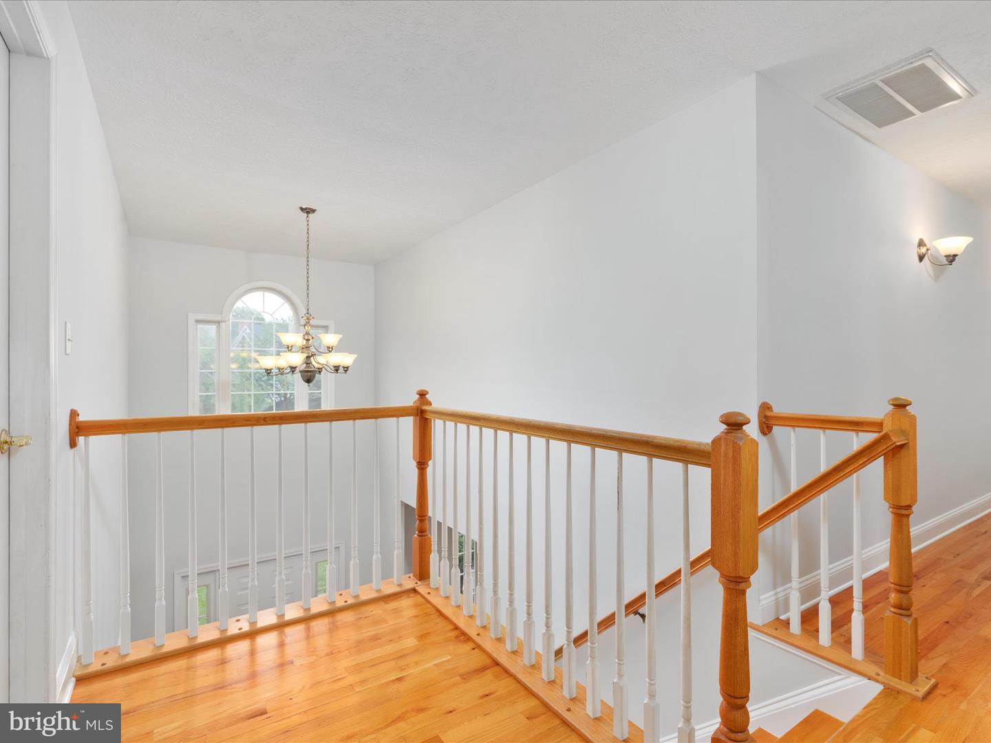 2411 WINDWOOD DR, WINCHESTER, Virginia 22601, 4 Bedrooms Bedrooms, ,3 BathroomsBathrooms,Residential,For sale,2411 WINDWOOD DR,VAWI2007724 MLS # VAWI2007724