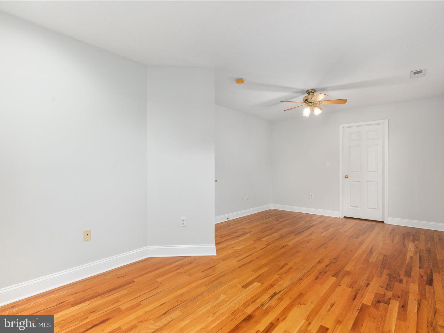 2411 WINDWOOD DR, WINCHESTER, Virginia 22601, 4 Bedrooms Bedrooms, ,3 BathroomsBathrooms,Residential,For sale,2411 WINDWOOD DR,VAWI2007724 MLS # VAWI2007724